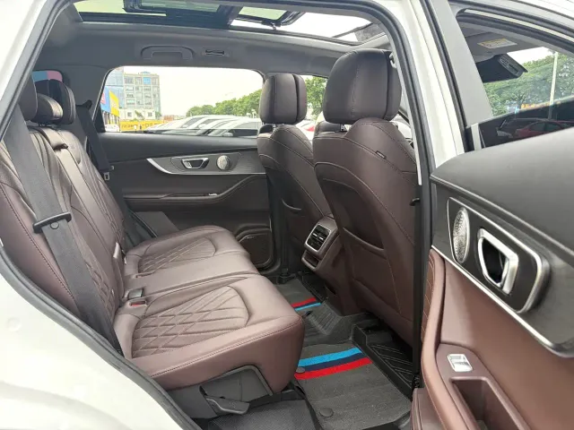 Chery Tiggo 8 PRO — Фото автомобиля 18