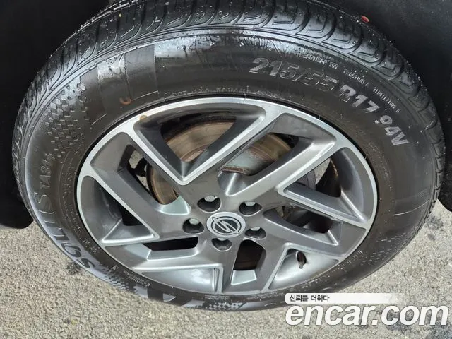 KG_Mobility_Ssangyong TIBOLI Very New Tivoli Бензин 1.5 2WD — Фото автомобиля 16