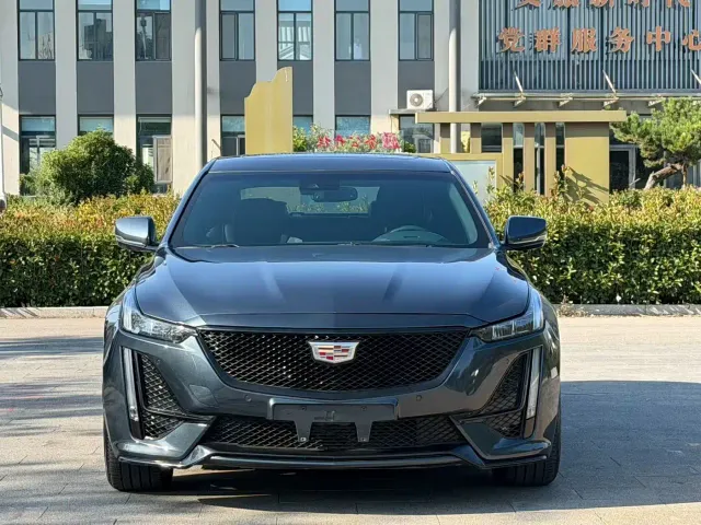 Cadillac CT5 — Фото автомобиля 2