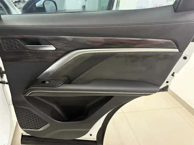 Haval H6 — Фото автомобиля 16