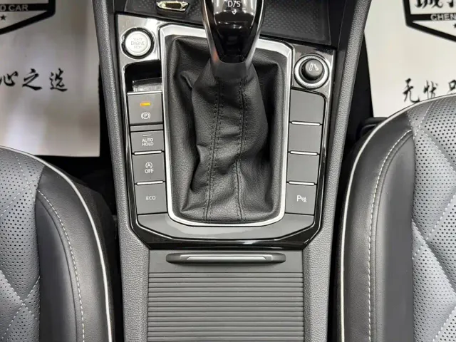 Volkswagen Sagitar — Фото автомобиля 17