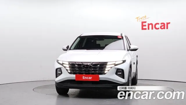 Hyundai Tucson Tucson (NX4) Бензин 1.6 турбо 2WD — Фото автомобиля 3