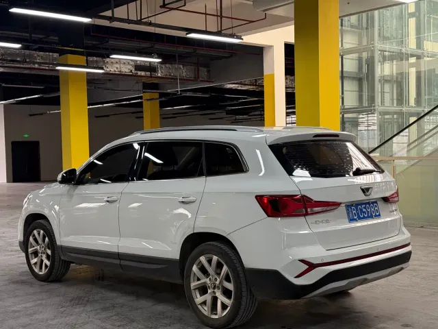 Jetta VS7 — Фото автомобиля 6