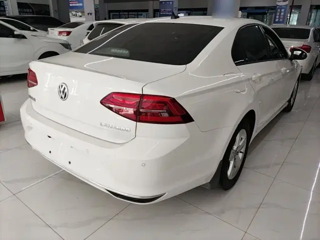 Volkswagen Lamando — Фото автомобиля 6