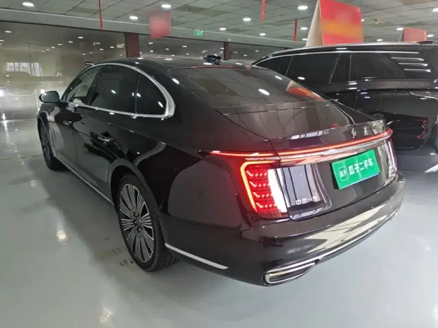 Hongqi H9 — Фото автомобиля 4