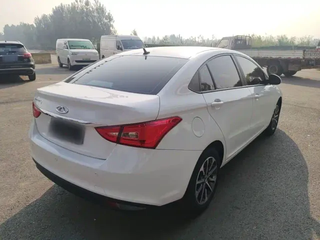 Chery Arrizo 5 — Фото автомобиля 6