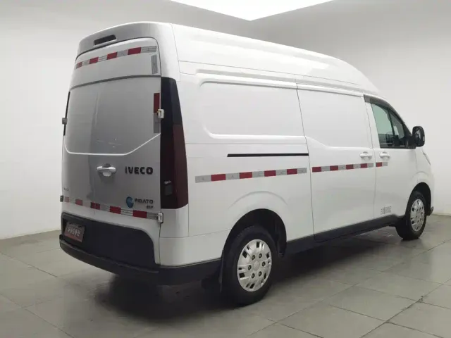 Iveco Juxing — Фото автомобиля 2