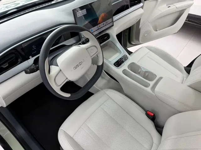 Geely Starry Wish — Фото автомобиля 11