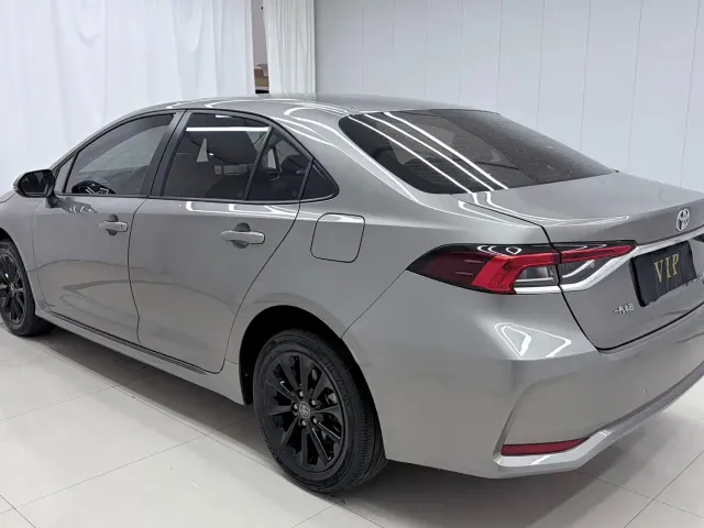 Toyota Corolla — Фото автомобиля 6