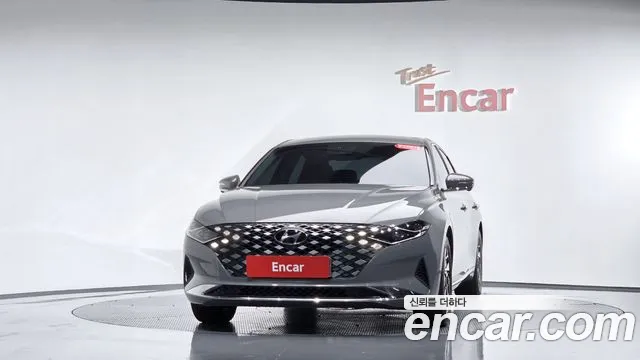 Hyundai Grandeur Grandeur (New) Hybrid — Фото автомобиля 2