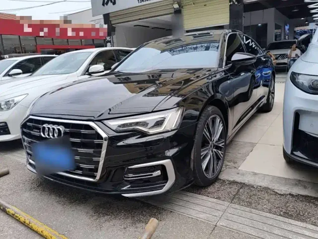 Фотография автомобиля — Audi A6L