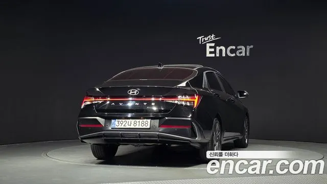 Hyundai Avante — Фото автомобиля 4