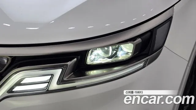 Kia Carnival 4th Gen — Фото автомобиля 7