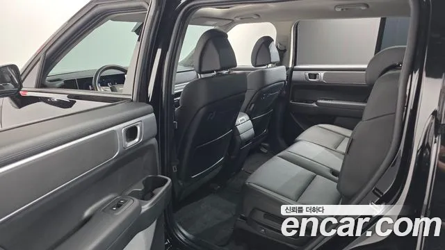 Hyundai Santafe Santa Fe (MX5) Бензин 2.5T 2WD — Фото автомобиля 17