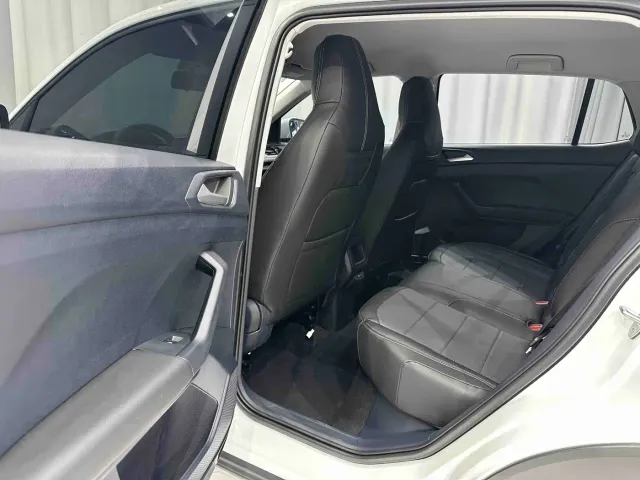Volkswagen Tharu — Фото автомобиля 15