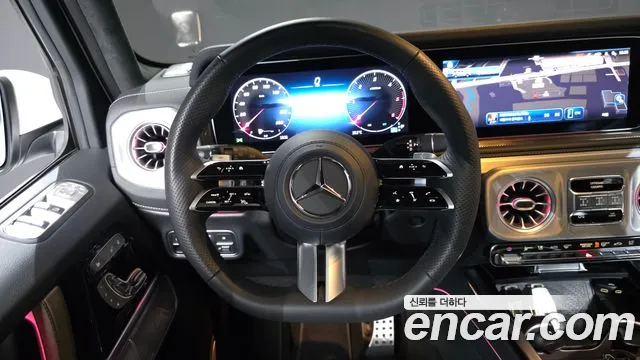 Mercedes-Benz G-Class — Фото автомобиля 13