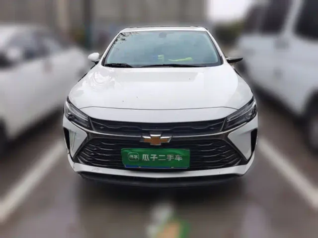 Chevrolet Monza — Фото автомобиля 2