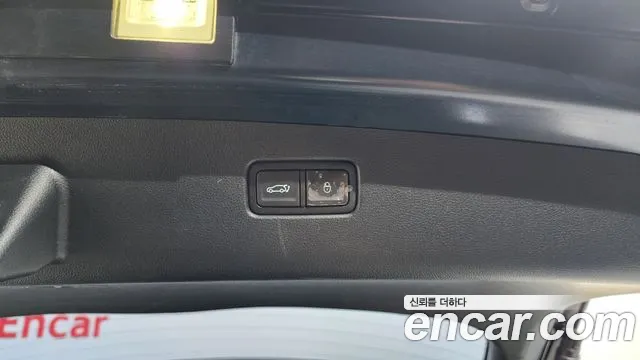Genesis GV70 Electrified GV70 — Фото автомобиля 15