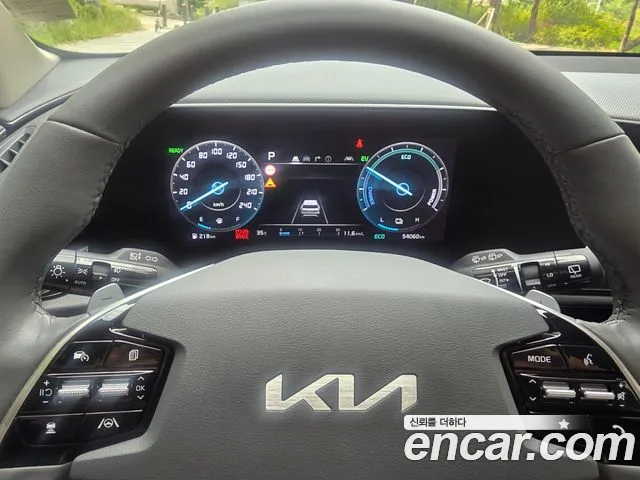 Kia Niro The All New Niro Signature — Фото автомобиля 9