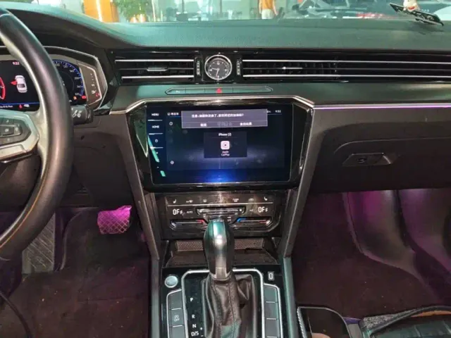 Volkswagen Magotan 2020 330TSI DSG Luxury — Фото автомобиля 12