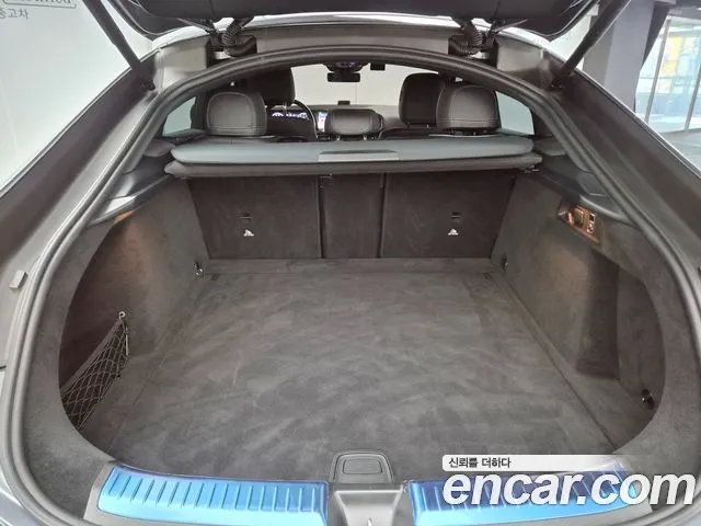 Mercedes-Benz GLE-Class — Фото автомобиля 18