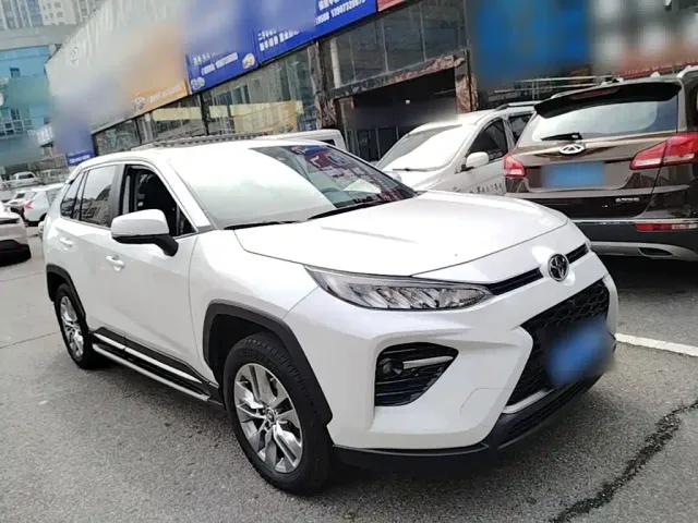 Toyota Wildlander — Фото автомобиля 3