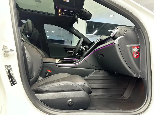 Mercedes-Benz C-Class — Фото автомобиля 10