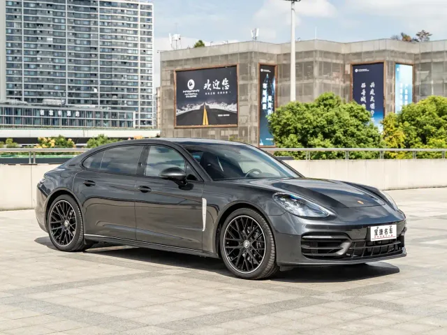 Porsche Panamera — Фото автомобиля 7