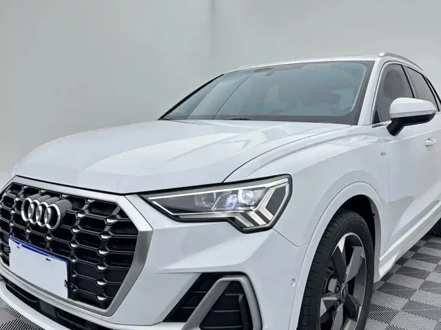 Audi Q3 — Фото автомобиля 7
