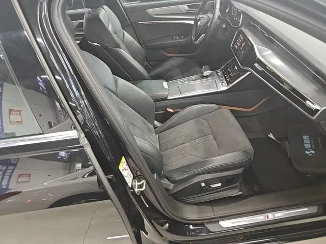 Audi A6L — Фото автомобиля 24