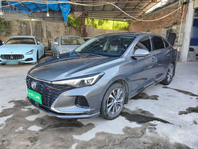 Фотография автомобиля — Changan Eado