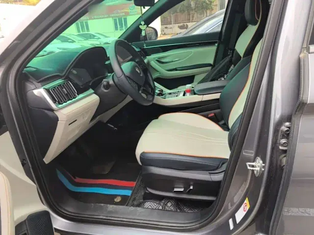 BYD Song PLUS PHEV 2021 DM-i 110KM Flagship — Фото автомобиля 14