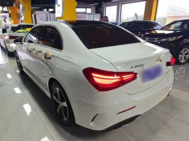 Mercedes-Benz A-Class — Фото автомобиля 4