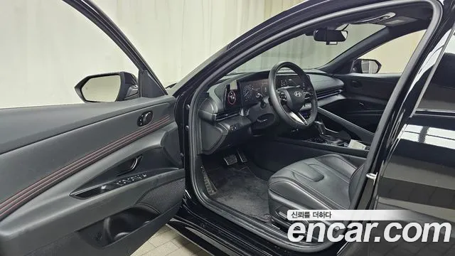 Hyundai AVANTE Новый Avante (CN7) — Фото автомобиля 10