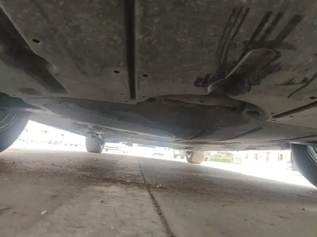 Toyota Sienna — Фото автомобиля 22