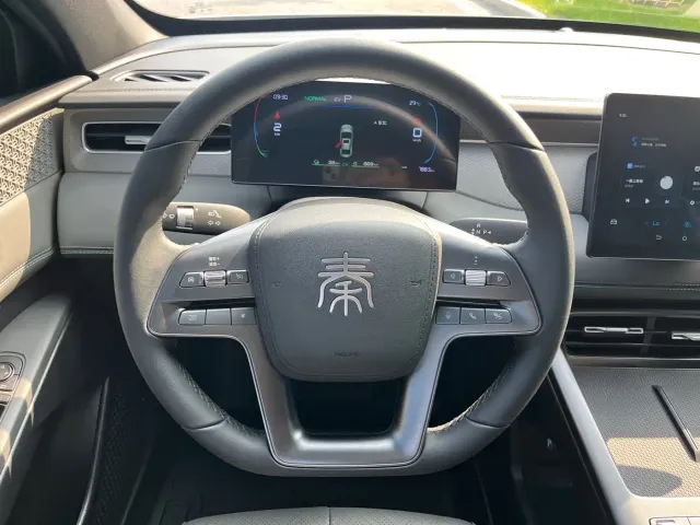 BYD Qin PLUS — Фото автомобиля 5