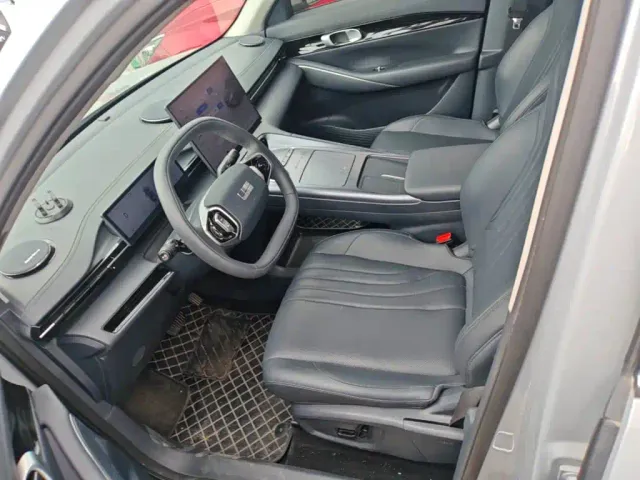 Geely Galaxy E5 — Фото автомобиля 10