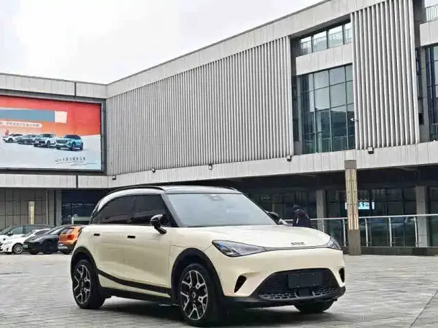 Smart #1 — Фото автомобиля 3