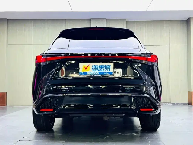 Lexus RX — Фото автомобиля 5