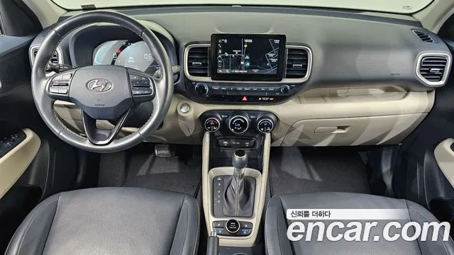 Hyundai Venue — Фото автомобиля 10