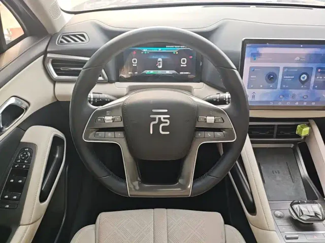 BYD Yuan UP — Фото автомобиля 10
