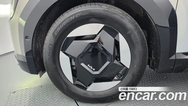 Kia EV9 — Фото автомобиля 5