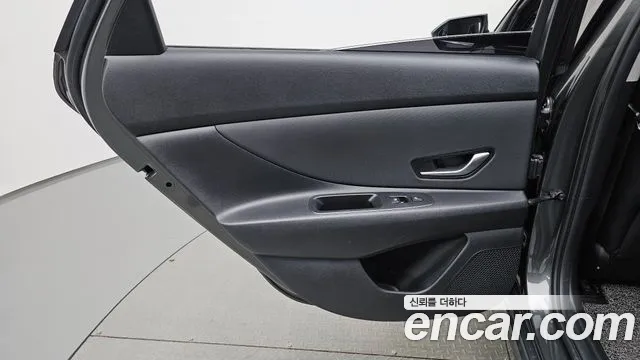 Hyundai Avante CN7 — Фото автомобиля 24