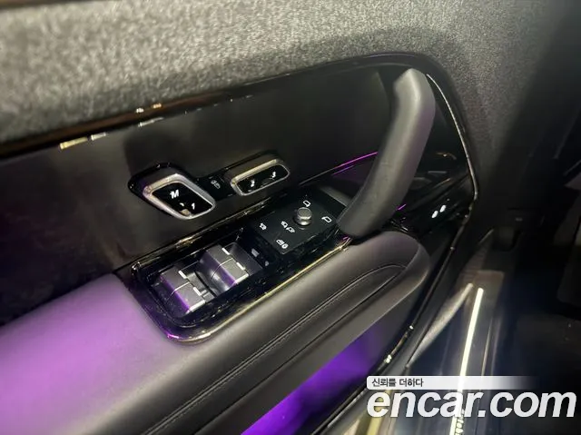 Land Rover Range Rover Sport — Фото автомобиля 13