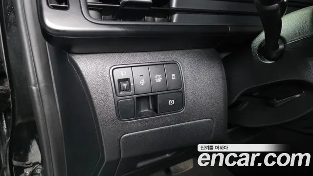 Hyundai Staria — Фото автомобиля 23