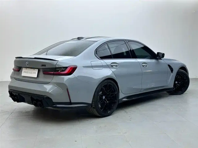 BMW M3 — Фото автомобиля 4