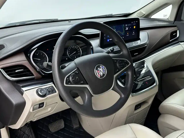 Buick GL8 — Фото автомобиля 10
