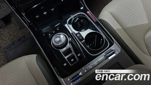 Kia Canival Carnival 4 поколение Бензин 9 мест Hi-Limousine — Фото автомобиля 9