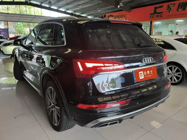 Audi Audi Q5L 2022 45T Luxury Elegance — Фото автомобиля 7