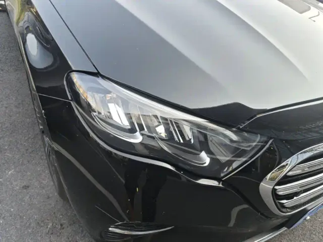 Mercedes-Benz E-Class — Фото автомобиля 10